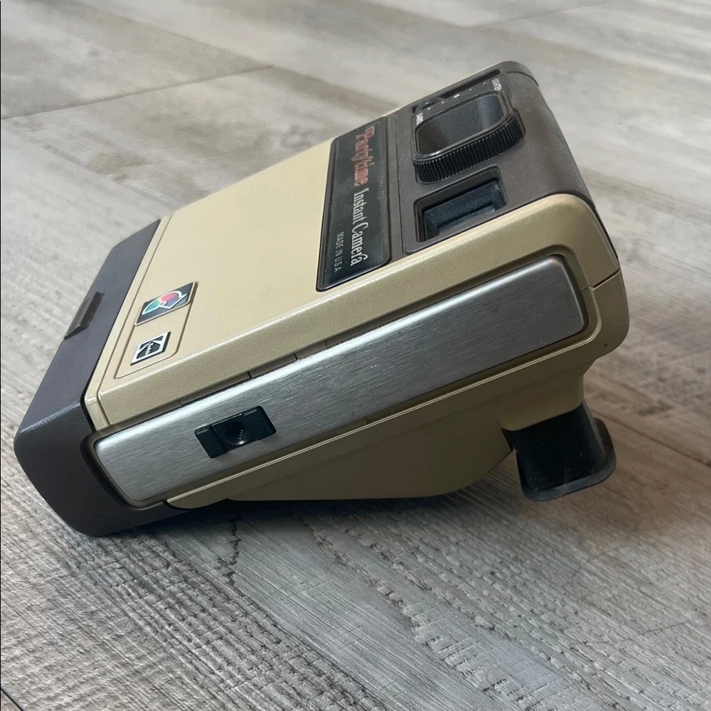 Kodak Partytime Instant Camera - Tan and Black
